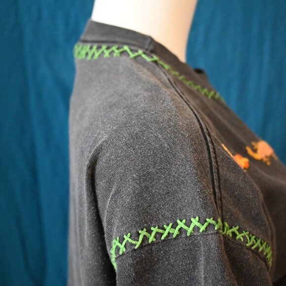 Vintage Decorated Tee - Picture 5 of 8